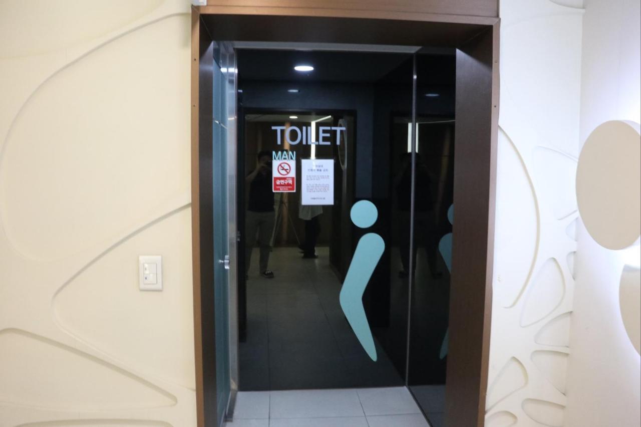 Hotel Goodday Jjimjilbang Inchon Exterior foto